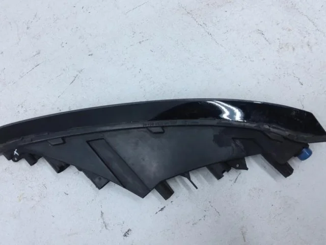 Дневной ходовой огонь левый для Porsche Macan 95B 2014-2023 на фотографиях