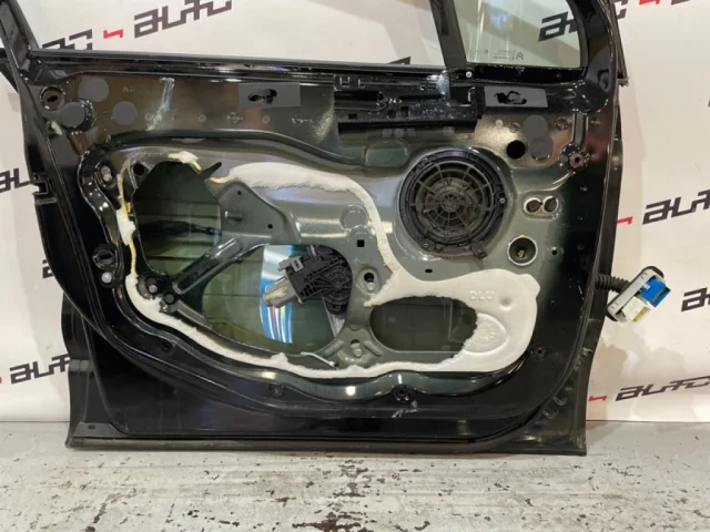 Дверь передняя левая для Citroen C4 Седан 2010-2016 на фотографиях