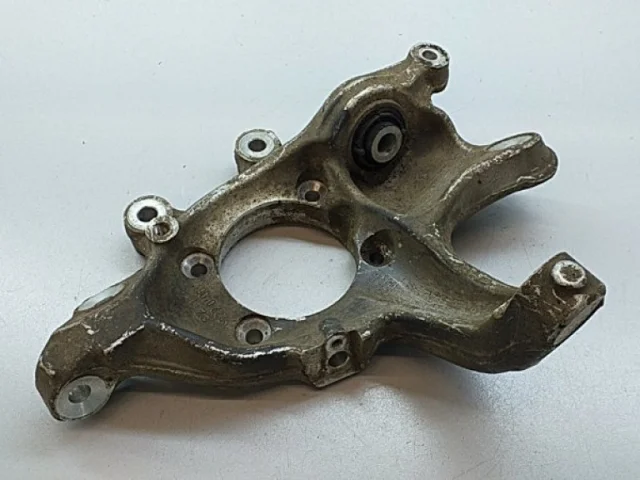 Кулак задний правый для Mercedes-Benz S class W222 2013-2017 на фотографиях