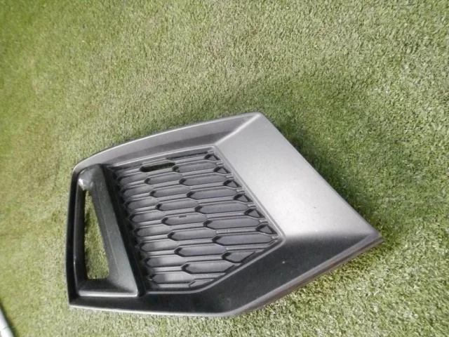 Бампер для Audi A7 C8 2018+ на фотографиях