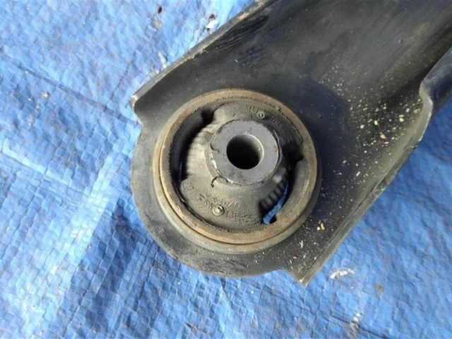 Рычаг передний левый верхний для Nissan X-Trail T31 RU 2007-2014 на фотографиях