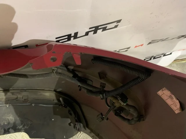 Бампер задний для Citroen C4 Хэтчбек 2010-2016 на фотографиях