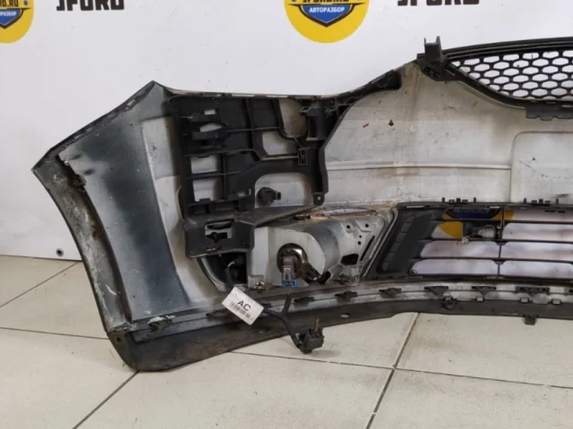 Бампер передний для Ford Galaxy CD340 2006-2015 на фотографиях