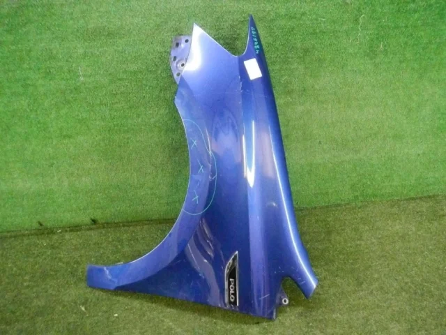 Крыло левое для Volkswagen Polo V (6R) 2009-2014 на фотографиях