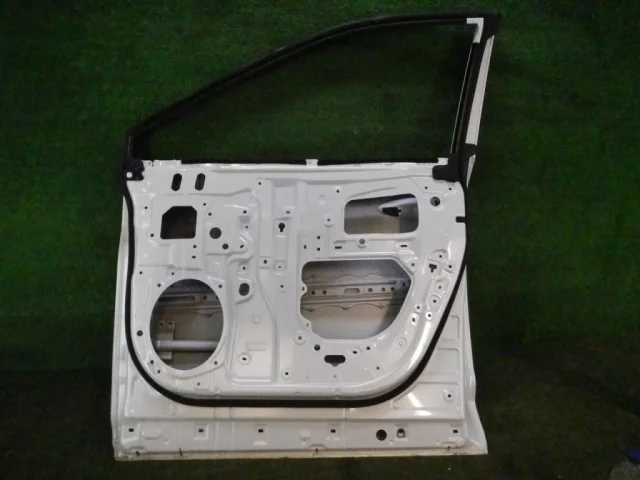 Дверь передняя правая для Lexus RX GGL10,15,16W, GYL10,15,16W (JDM) 2009-2014 на фотографиях