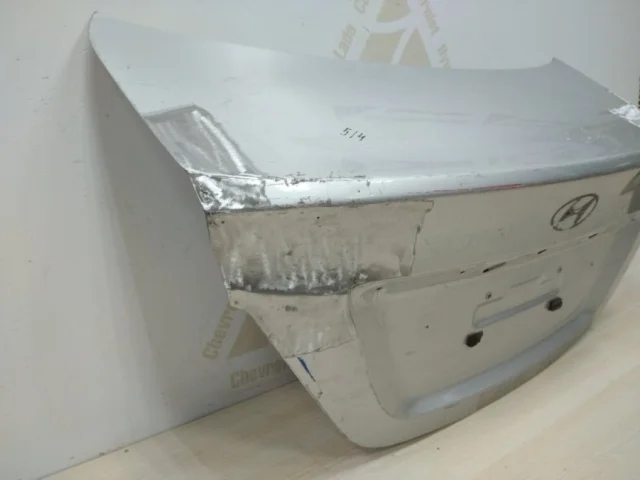 Крышка багажника для Hyundai Accent 4 Седан RB 2010-2017 на фотографиях