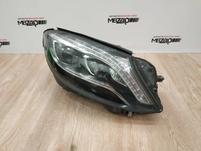 Фара правая для Mercedes-Benz S class X222 Maybach 2014-2017 на фотографиях