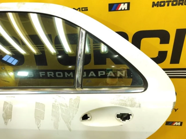 Дверь задняя левая для Mercedes-Benz S class W220 1998-2005 на фотографиях