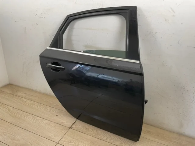 Двери для Audi A6 C7 Avant 2010-2018 на фотографиях