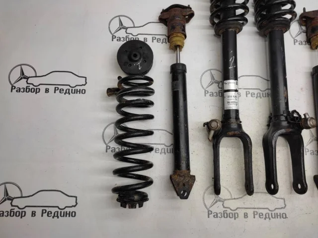 Амортизатор кабины горизонтальный передний правый для Mercedes-Benz M class W164 2005-2011 на фотографиях