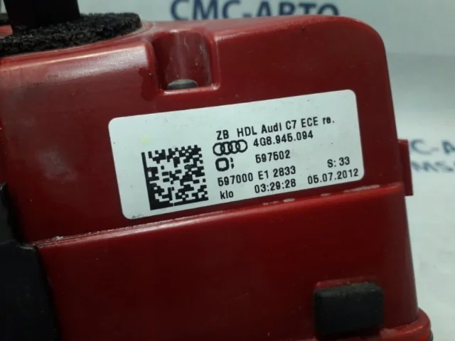 Фонарь внутренний правый для Audi A7 4G 2010-2014 на фотографиях