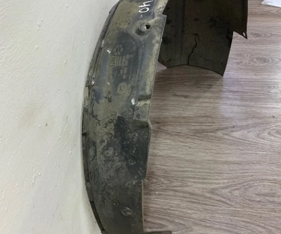 Крылья для Opel Astra G Хэтчбек-5 1998-2005 на фотографиях