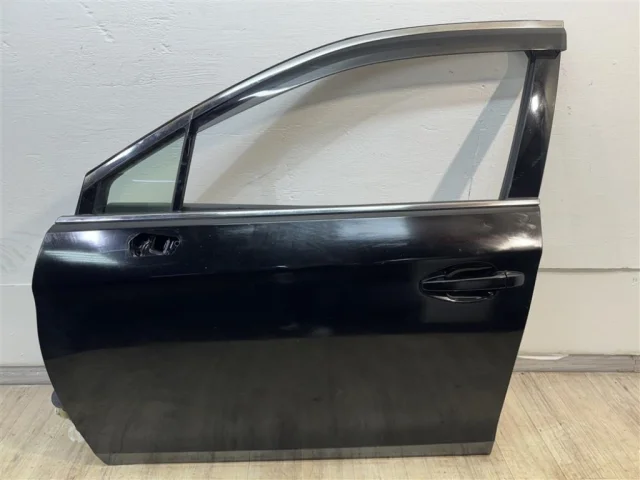 Дверь передняя левая для Subaru Legacy BN 2017+ на фотографиях