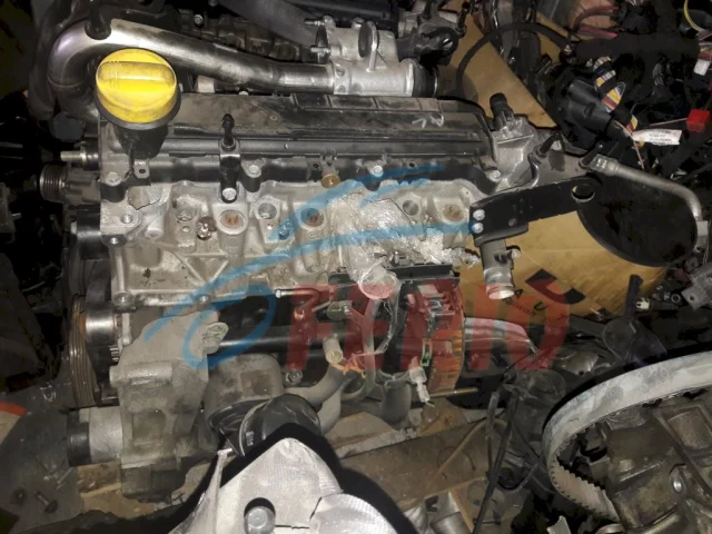 Двигатель без навесного для Renault Kangoo Фургон FC 1997-2008 на фотографиях