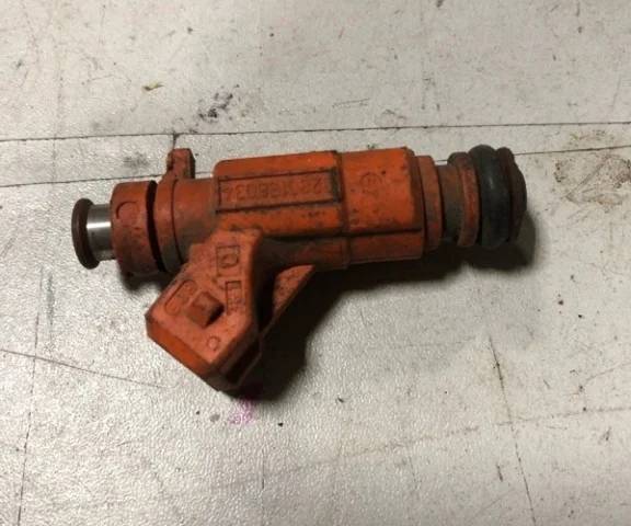 Форсунка топливная для Citroen C4 Хэтчбек 2004-2011 на фотографиях