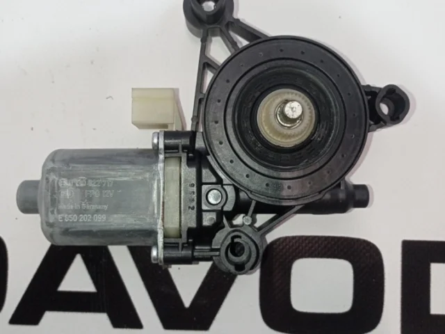 Двери для Skoda Octavia A7 Tour на фотографиях