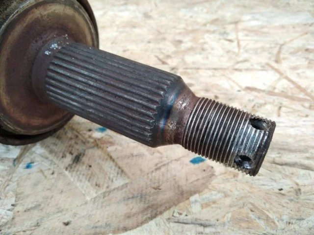 Привод задний правый для Mitsubishi Pajero V70 5dr (JDM) 1999-2006 на фотографиях