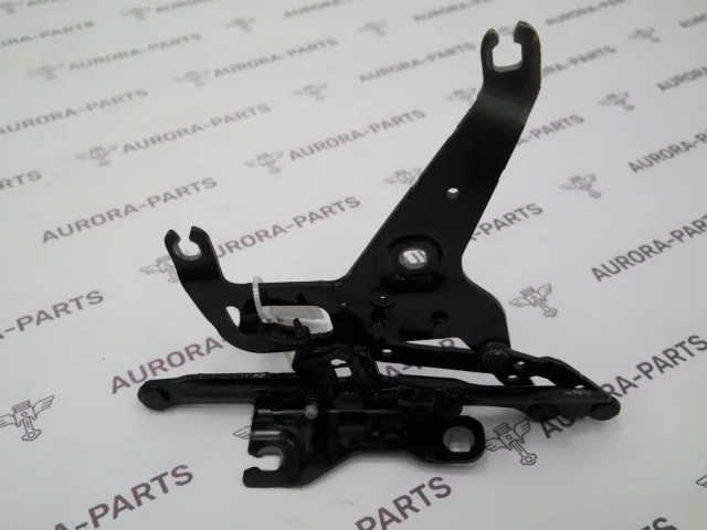 Петля капота левая для BMW X5 F15 (Ф15) 2013-2018 на фотографиях