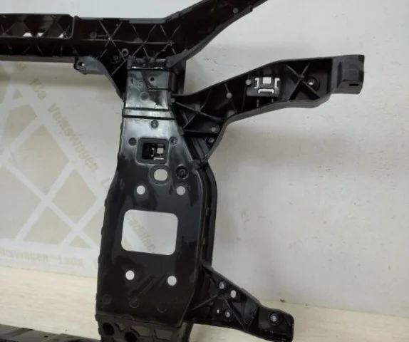 Панель радиатора (телевизор) для Hyundai Tucson NX4 2020+ на фотографиях