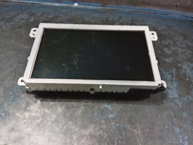 Монитор приборной панели для Audi A4 B8 2007-2015 на фотографиях