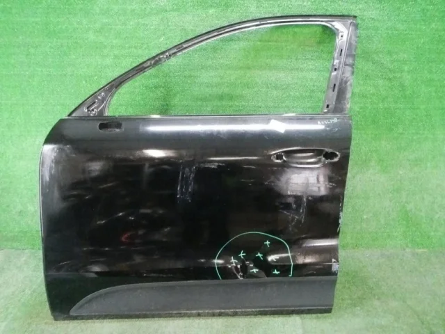 Двери для Porsche Macan 95B 2014-2023 на фотографиях