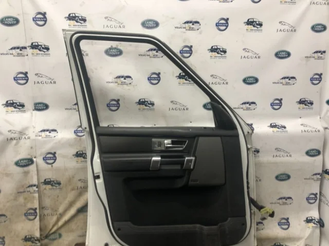 Дверь передняя левая для Land Rover Discovery L319 Rest 2013-2017 на фотографиях