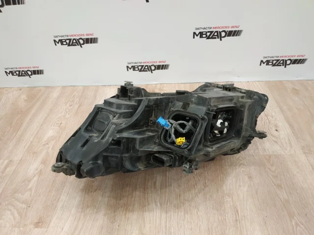 Фара правая для Mercedes-Benz S class X222 Maybach 2014-2017 на фотографиях