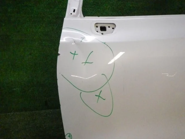 Двери для Suzuki SX4 2013-2016 на фотографиях