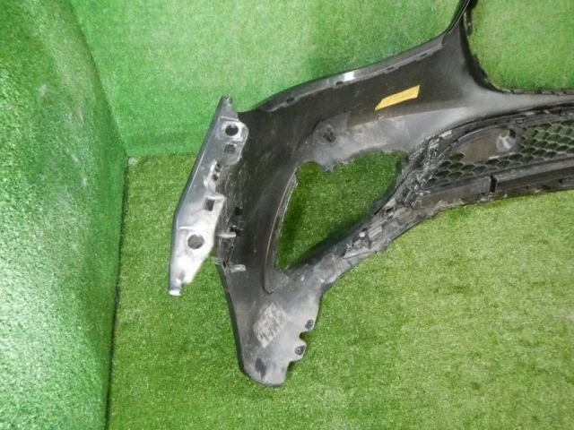 Бампер передний для Mercedes-Benz S class W223 2021+ на фотографиях