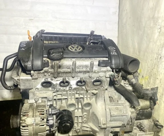 Двигатель для Volkswagen Polo IV (9N3) 2005-2009 на фотографиях