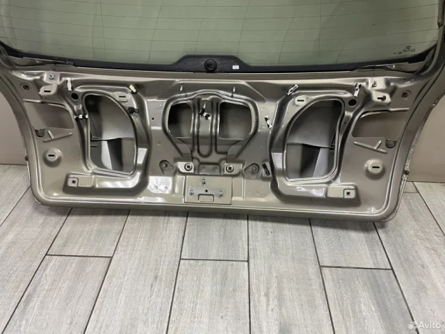 Крышка багажника для Audi A4 B7 Avant 2004-2008 на фотографиях