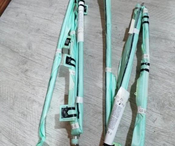 Шторка безопасности левая для Mercedes-Benz S class W222 2013-2017 на фотографиях