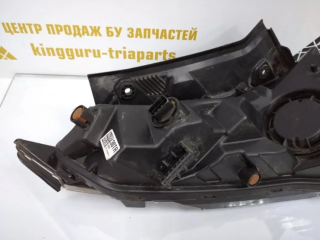 Фары для Hyundai Tucson NX4 2020+ на фотографиях