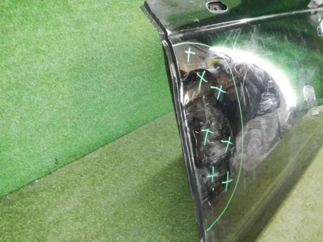 Дверь передняя левая для Audi A4 B9 2015+ на фотографиях