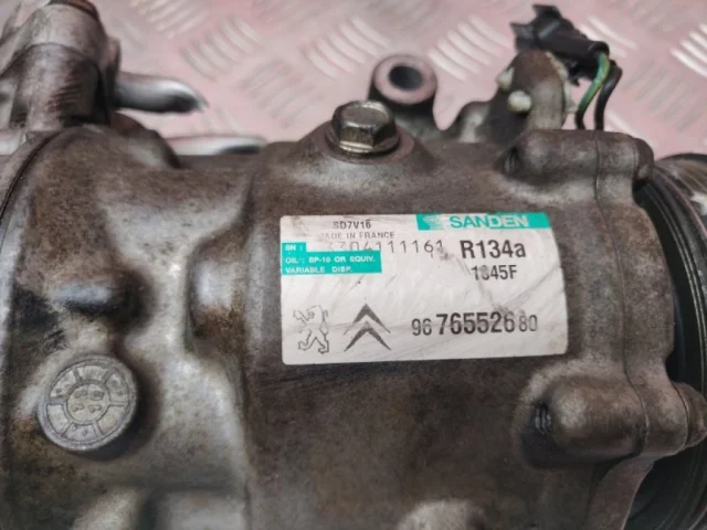Компрессор кондиционера для Ford Transit 2006-2013 Фургон на фотографиях