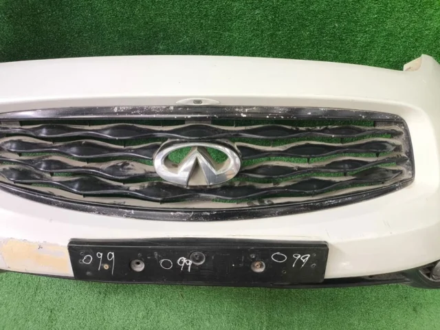 Бампер передний для Infiniti FX S51 2008-2013 на фотографиях