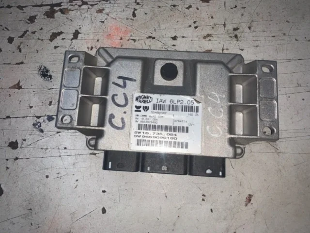 Блок управления двигателем для Citroen C4 Хэтчбек 3dr 2004-2011 на фотографиях