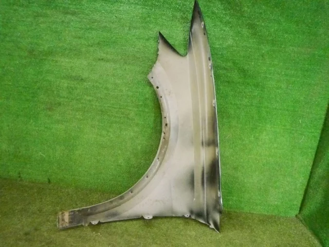 Крылья для Audi Q8 4M 2018-2023 на фотографиях