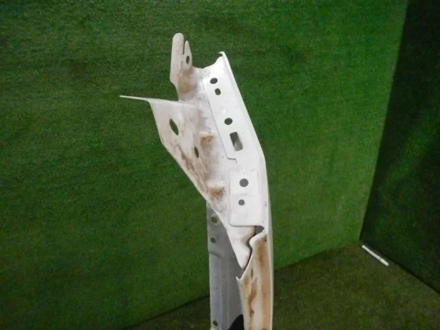 Крылья для Ford Explorer U502 rest 2014-2019 на фотографиях