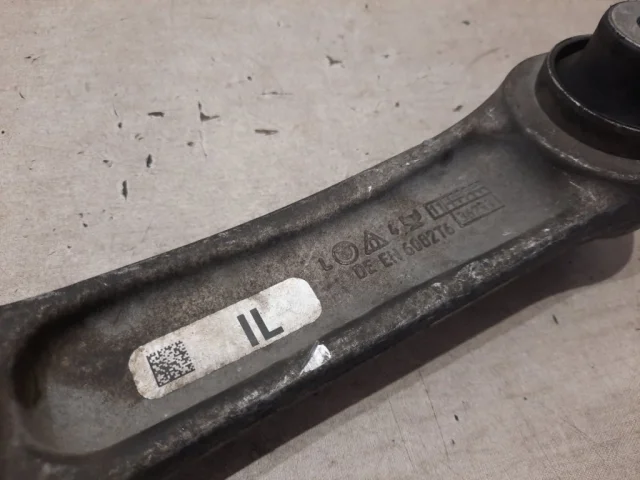 Рычаг передний правый верхний для BMW 5er Ф10 2010-2013 на фотографиях