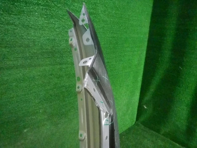 Крыло левое для Audi Q8 4M 2018-2023 на фотографиях