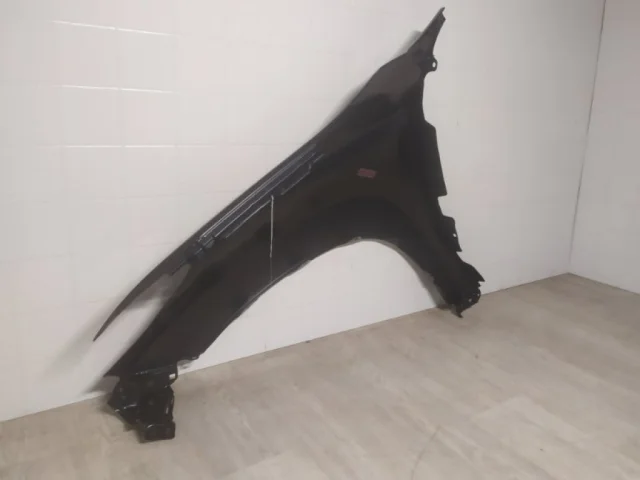 Крыло правое для Mitsubishi Pajero Sport KS0W 2016+ на фотографиях
