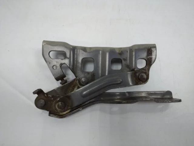 Петля капота правая для Hyundai Tucson TL rest 2018-2021 на фотографиях