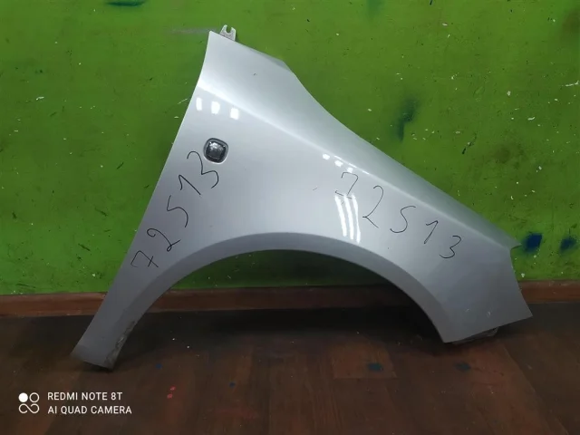 Крыло правое для Skoda Fabia 5J Estate 2007-2015 на фотографиях