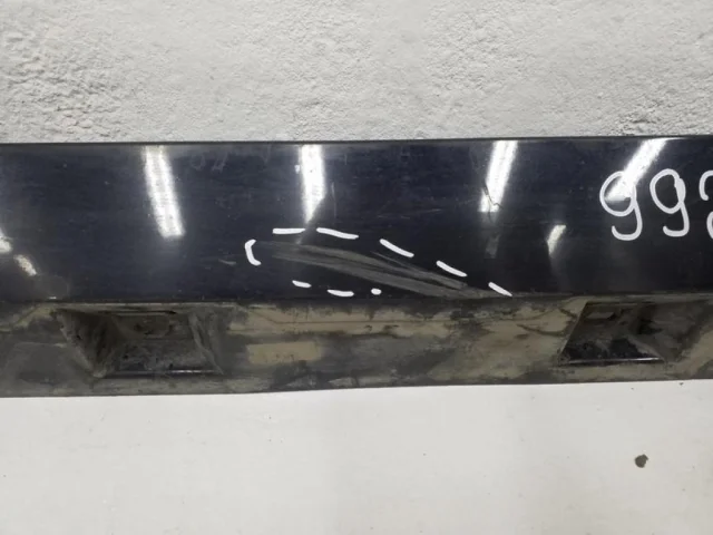 Накладка порога левая для Volkswagen Passat (B8) Variant 2014-2019 на фотографиях