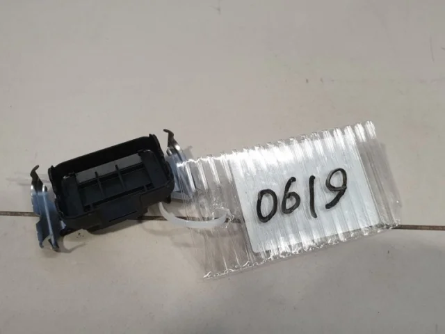 Датчик дождя для Volkswagen Passat Variant (B6, Typ 3C) 2004-2010 на фотографиях