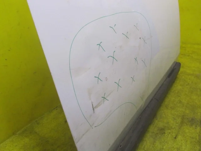 Дверь передняя левая для Land Rover Discovery L319 Rest 2013-2017 на фотографиях