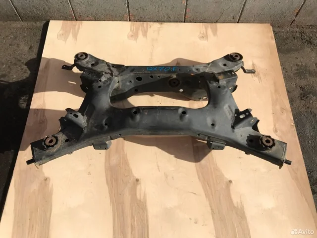 Задний подрамник для Infiniti FX S51 2008-2013 на фотографиях