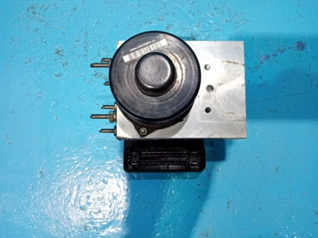 Блок ESP для Mercedes-Benz GL class X164 2006-2012 на фотографиях