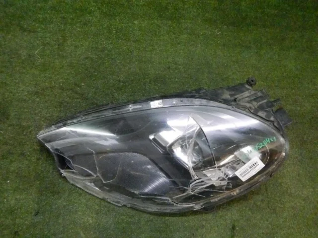 Фары для Porsche Macan 95B 2014-2023 на фотографиях